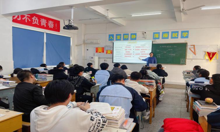 图片30 图片30